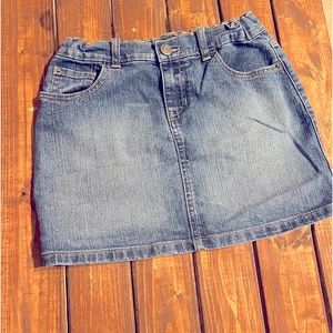 Children’s Place Denim Skirt / size 12 / Girls